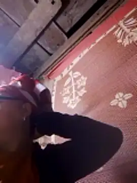 Snapshot of Mamapm20 chatting on 12/17/25, 10:48 Mamapm20 online show from 12/17/25, 10:48