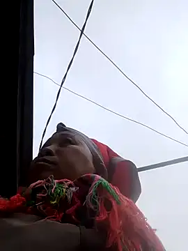 Snapshot of Mamapm20 chatting on 12/14/25, 08:09 Mamapm20 online show from 12/14/25, 08:09