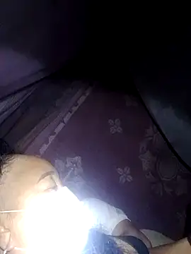 Snapshot of Mamapm20 chatting on 10/05/25, 11:17 Mamapm20 online show from 10/05/25, 11:17