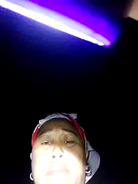 Snapshot of Mamapm20 chatting on 10/12/25, 11:33 Mamapm20 online show from 10/12/25, 11:33