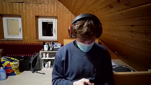 Imagerysin23 online show from 12/17/25, 05:40