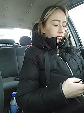 Snapshot of Reina_Cummings chatting on 01/19/26, 06:06 Reina Cummings online show from 01/19/26, 06:06