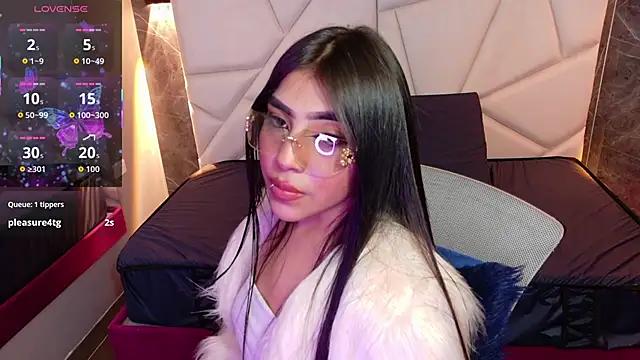 Snapshot of aysel_27 chatting on 10/11/25, 03:40 aysel 27 online show from 10/11/25, 03:40