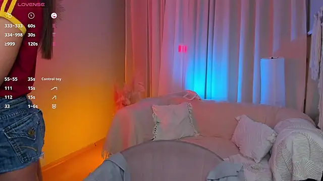 LilLisa online show from 09/18/25, 03:59