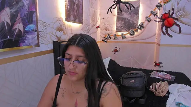 megann  up online show from 10/20/25, 10:43