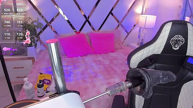 megann  up online show from 04/08/26, 09:00