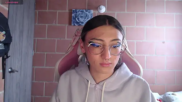 Andrea camilaaa online show from 02/19/26, 12:57