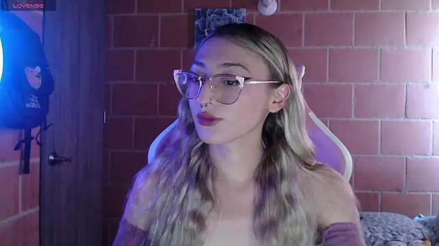 Andrea camilaaa online show from 03/26/26, 05:44