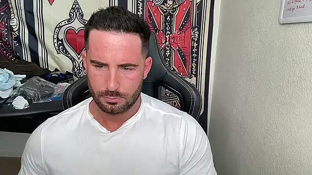 brettmycles28 online show from 02/18/26, 07:10