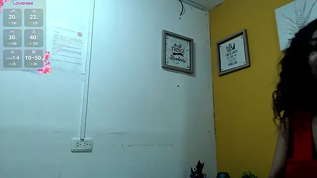 MisRoos online show from 10/18/25, 07:38