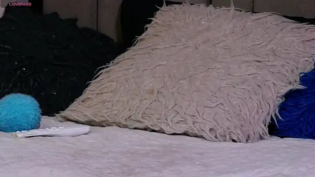 MisRoos online show from 04/20/26, 01:45