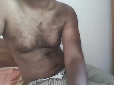 Snapshot of bigDick_000610 chatting on 05/07/26, 06:28 bigDick 000610 online show from 05/07/26, 06:28