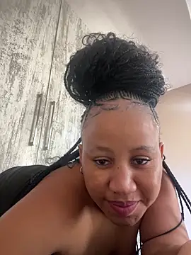 Snapshot of Yellowriider chatting on 02/16/26, 12:15 Yellowriider online show from 02/16/26, 12:15