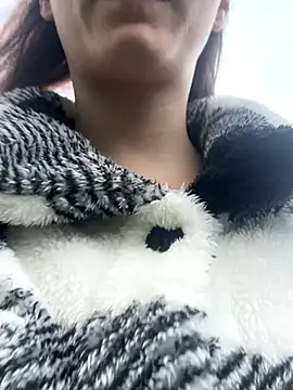 raen001 online show from 11/03/25, 08:40