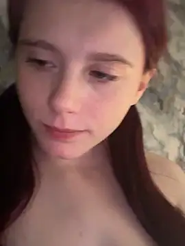 Snapshot of raen001 chatting on 02/05/26, 09:43 raen001 online show from 02/05/26, 09:43