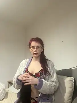 Snapshot of raen001 chatting on 02/05/26, 09:38 raen001 online show from 02/05/26, 09:38