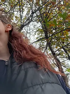 Snapshot of raen001 chatting on 11/11/25, 08:53 raen001 online show from 11/11/25, 08:53