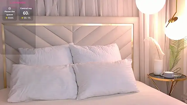 ArianaMell online show from 09/30/25, 03:12