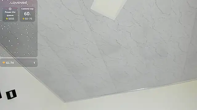 Snapshot of Laurasofia01 chatting on 11/14/25, 03:59 Laurasofia01 online show from 11/14/25, 03:59