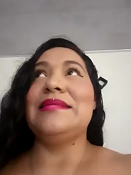 Snapshot of Laurasofia01 chatting on 10/09/25, 04:57 Laurasofia01 online show from 10/09/25, 04:57