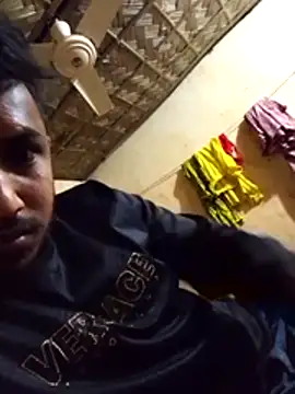 Snapshot of Meskat-oo chatting on 03/05/26, 05:26 Meskat-oo online show from 03/05/26, 05:26