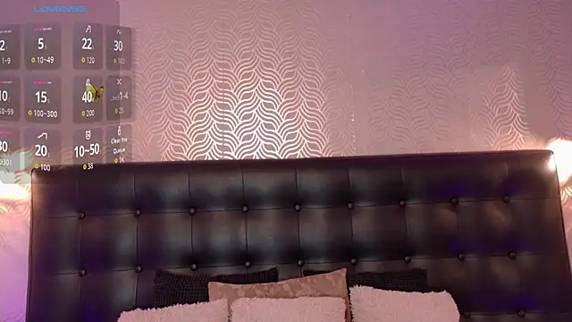Snapshot of Sharonevanss_ chatting on 09/19/25, 08:35 Sharonevanss online show from 09/19/25, 08:35