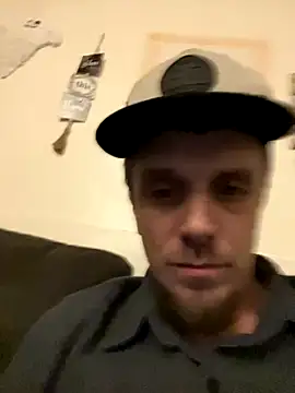 Snapshot of alwayshorny90 chatting on 11/02/25, 11:54 alwayshorny90 online show from 11/02/25, 11:54