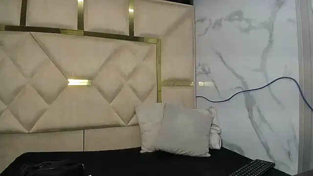 Allisonts69 online show from 11/11/25, 03:34