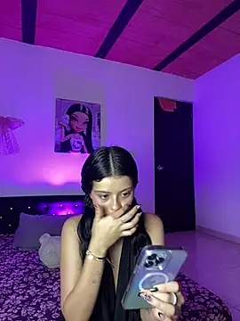 Alisse taylor2 online show from 05/06/26, 11:25