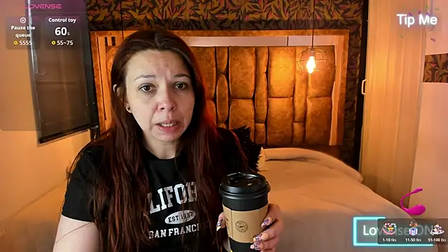 Isa Thompson   online show from 11/05/25, 11:46