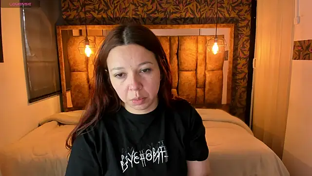 Isa Thompson   online show from 11/20/25, 11:55