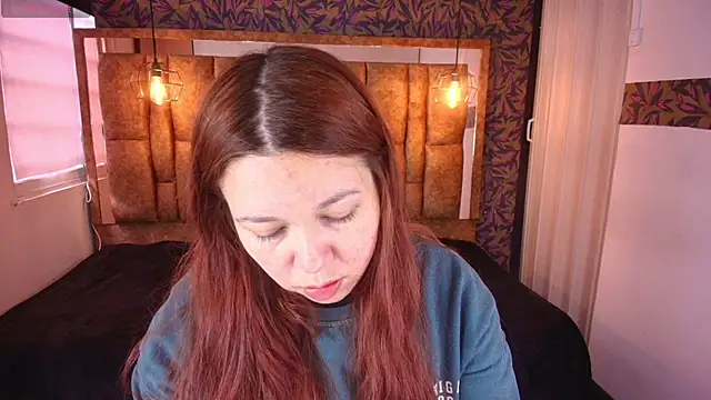 Isa Thompson   online show from 04/11/26, 12:31