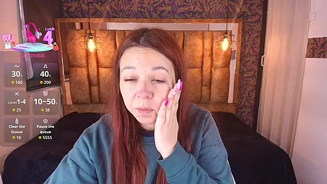 Isa Thompson   online show from 04/08/26, 11:55