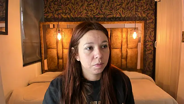 Isa Thompson   online show from 12/22/25, 12:05