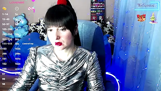 Snapshot of MilaRay chatting on 12/20/24, 02:59 MilaRay online show from 12/20/24, 02:59