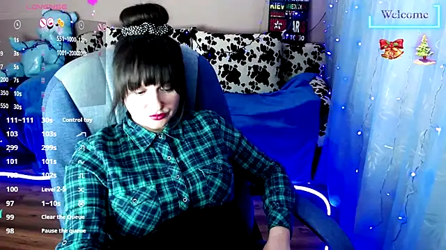 Snapshot of MilaRay chatting on 02/20/25, 04:25 MilaRay online show from 02/20/25, 04:25