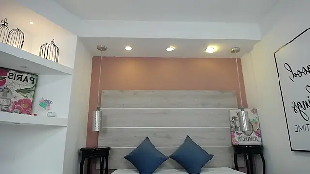 AlexandraCambell online show from 10/29/25, 11:53