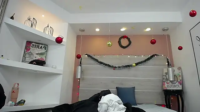 AlexandraCambell online show from 12/19/25, 11:45