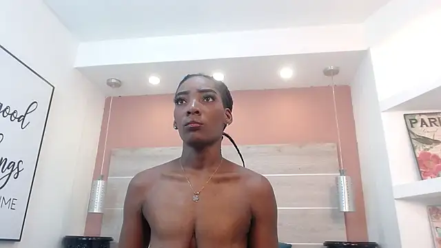 AlexandraCambell online show from 06/17/26, 08:08
