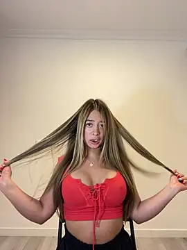 Zara Ross online show from 02/08/26, 03:37