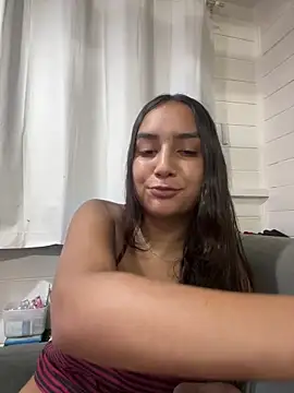 Snapshot of hannahhotwife chatting on 02/17/26, 09:12 hannahhotwife online show from 02/17/26, 09:12