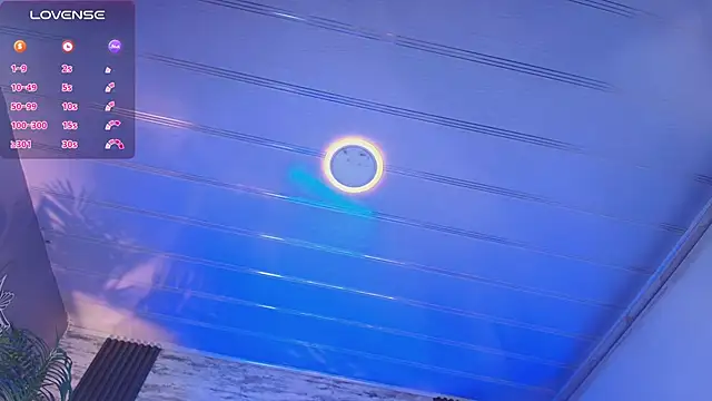 Snapshot of sakuramoss chatting on 02/19/26, 10:01 sakuramoss online show from 02/19/26, 10:01