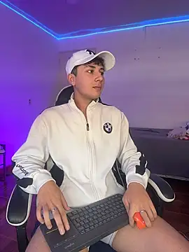 Snapshot of Casper___kyy chatting on 12/03/25, 03:55 Casper kyy online show from 12/03/25, 03:55