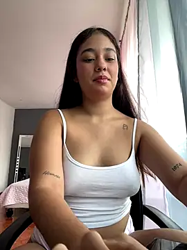 lana rousse01 online show from 12/16/25, 03:16