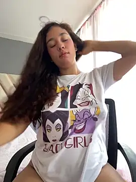 lana rousse01 online show from 11/25/25, 03:34