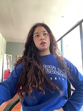 lana rousse01 online show from 10/20/25, 02:06