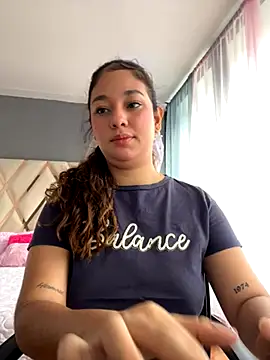 lana rousse01 online show from 11/24/25, 04:29