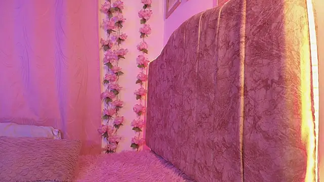 Snapshot of evansweett7 chatting on 10/02/25, 12:58 evansweett7 online show from 10/02/25, 12:58