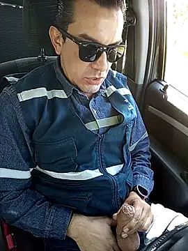 Blackaxes online show from 11/07/25, 02:43