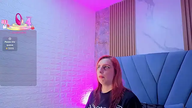 angel  red  online show from 11/17/25, 12:58